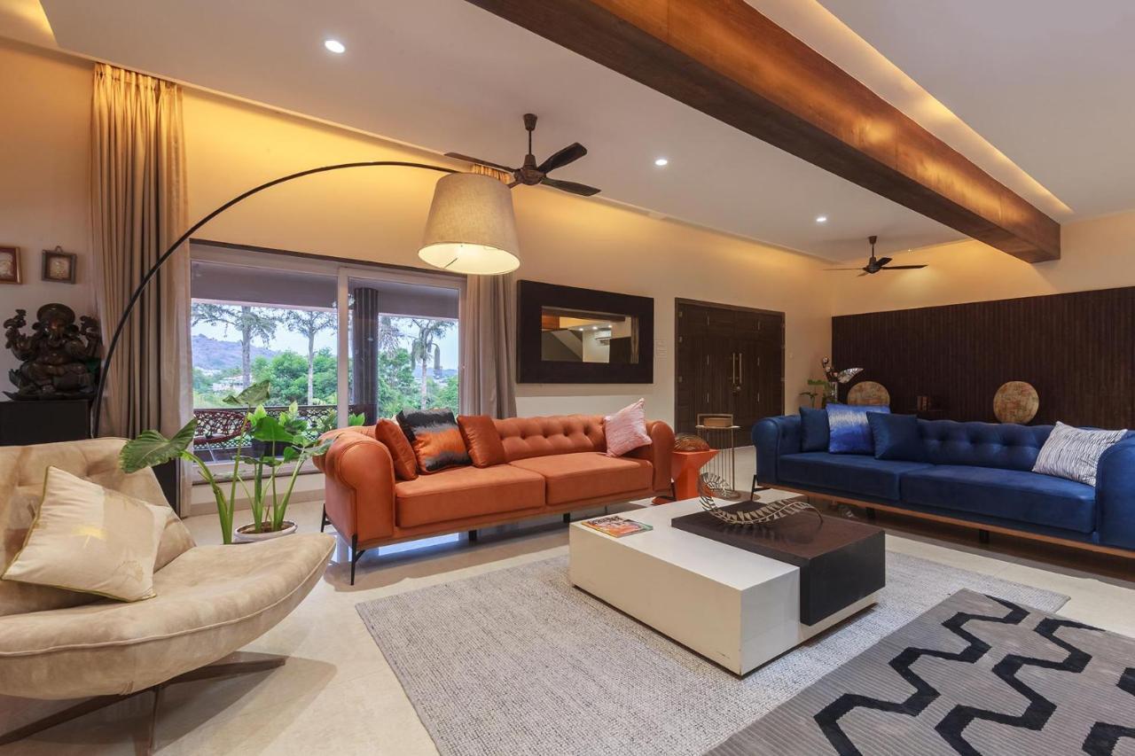 Stayvista'S The Cincin With Elegant Rooms, Snooker Table, Pool, Scenic View, And Jacuzzi Lonavala Esterno foto