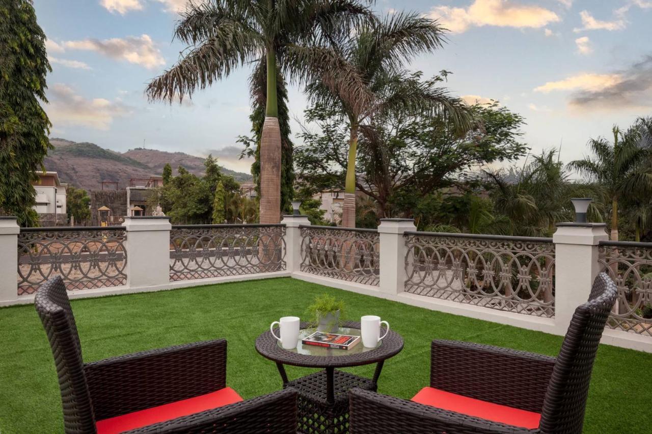 Stayvista'S The Cincin With Elegant Rooms, Snooker Table, Pool, Scenic View, And Jacuzzi Lonavala Esterno foto