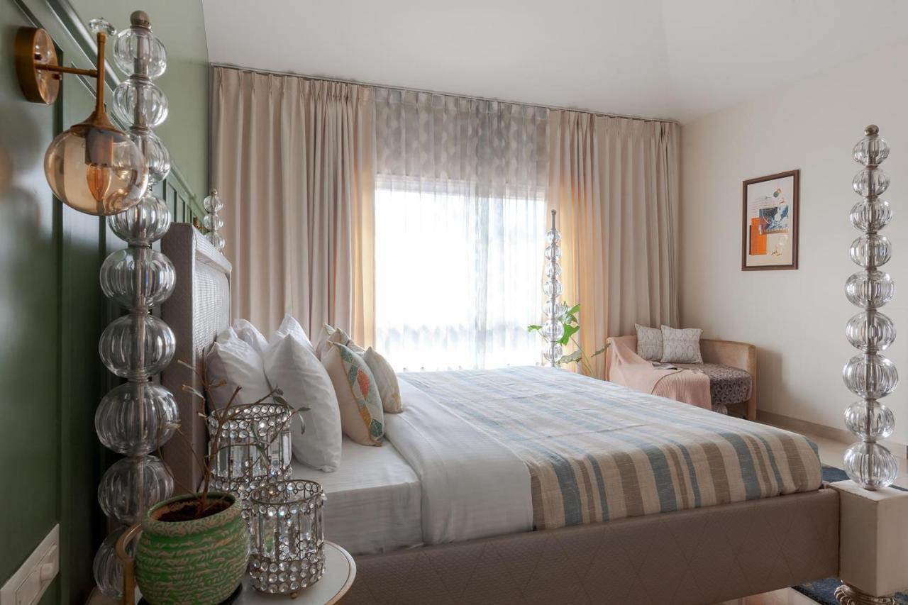 Stayvista'S The Cincin With Elegant Rooms, Snooker Table, Pool, Scenic View, And Jacuzzi Lonavala Esterno foto